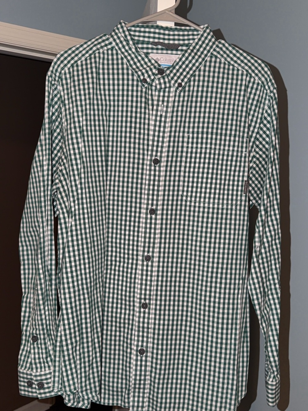 Columbia Men’s Green and White Gingham Button-Down Shirt